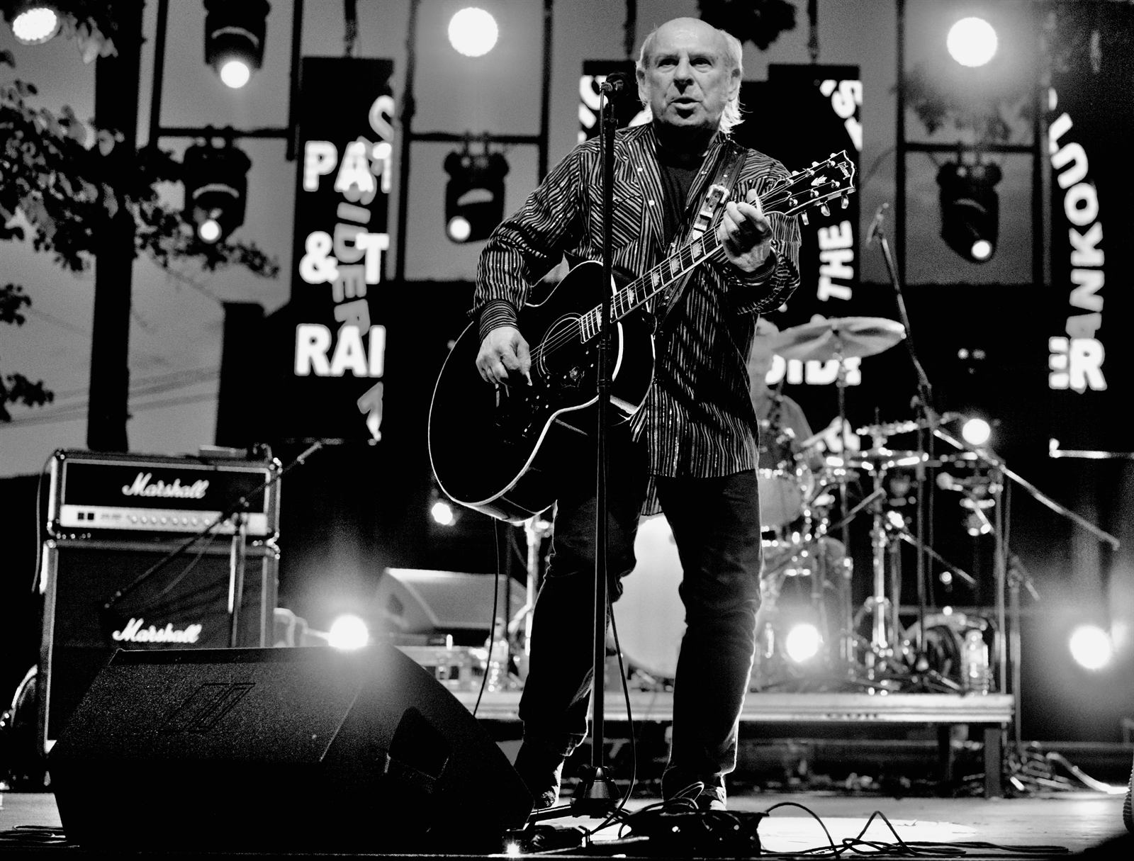 Suber Rock 16